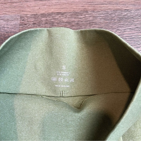 NVGTN Olive Green Leggings - Picture 5 of 5